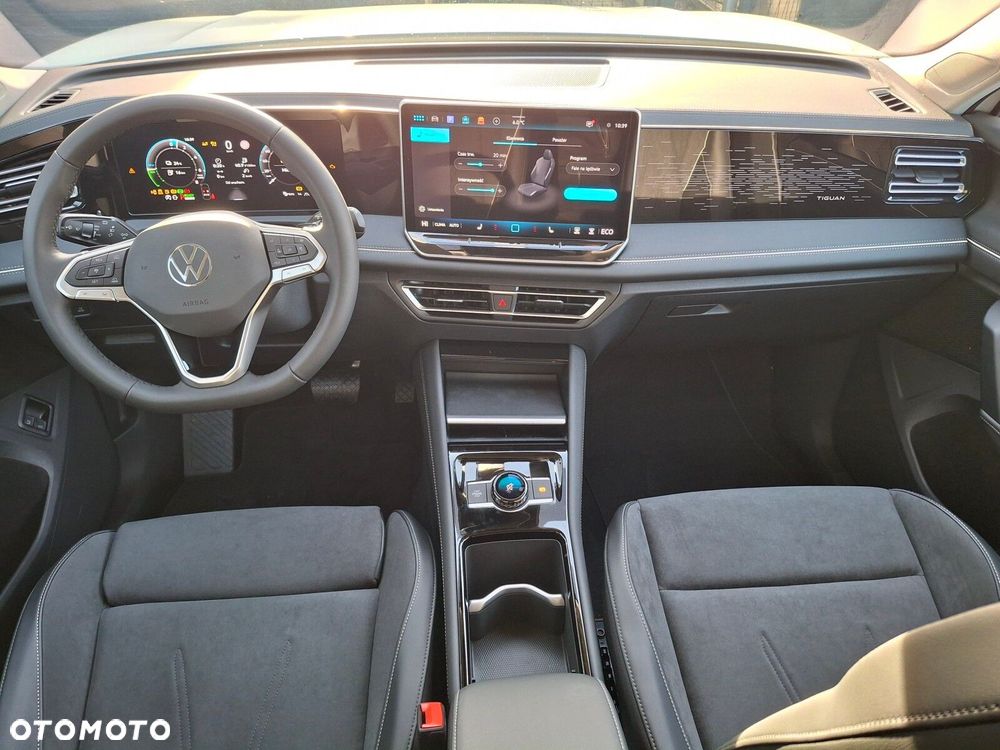 Volkswagen Tiguan - 15