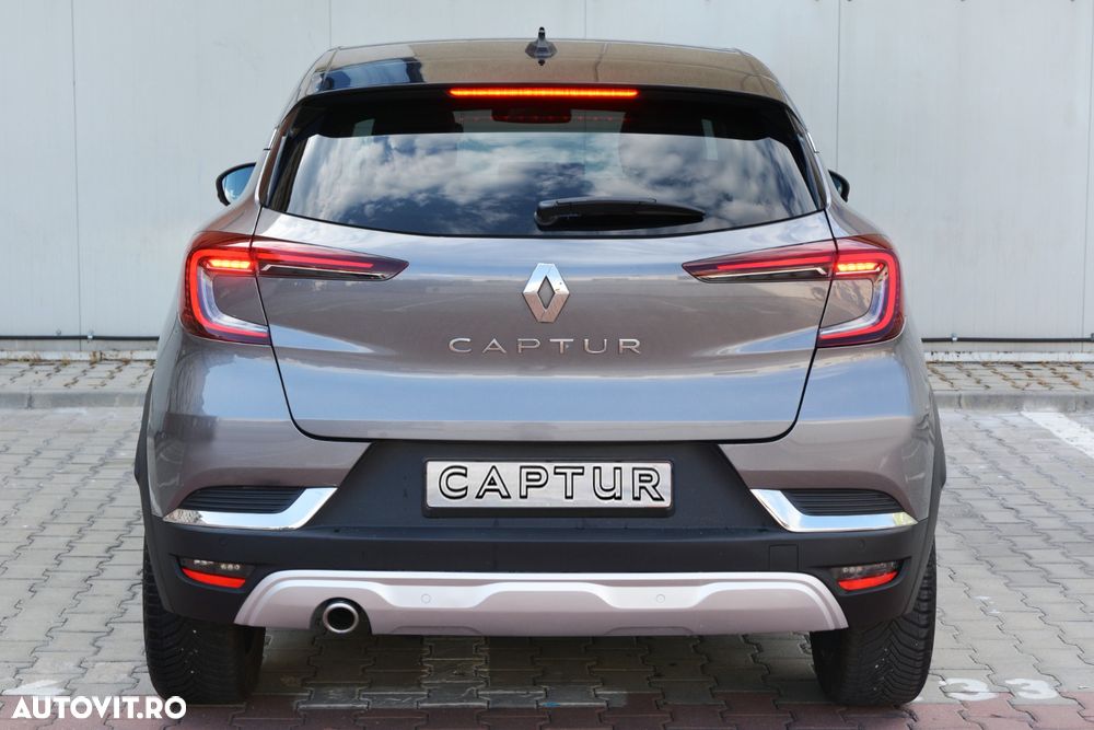 Renault Captur BLUE dCi EDC Intens - 9
