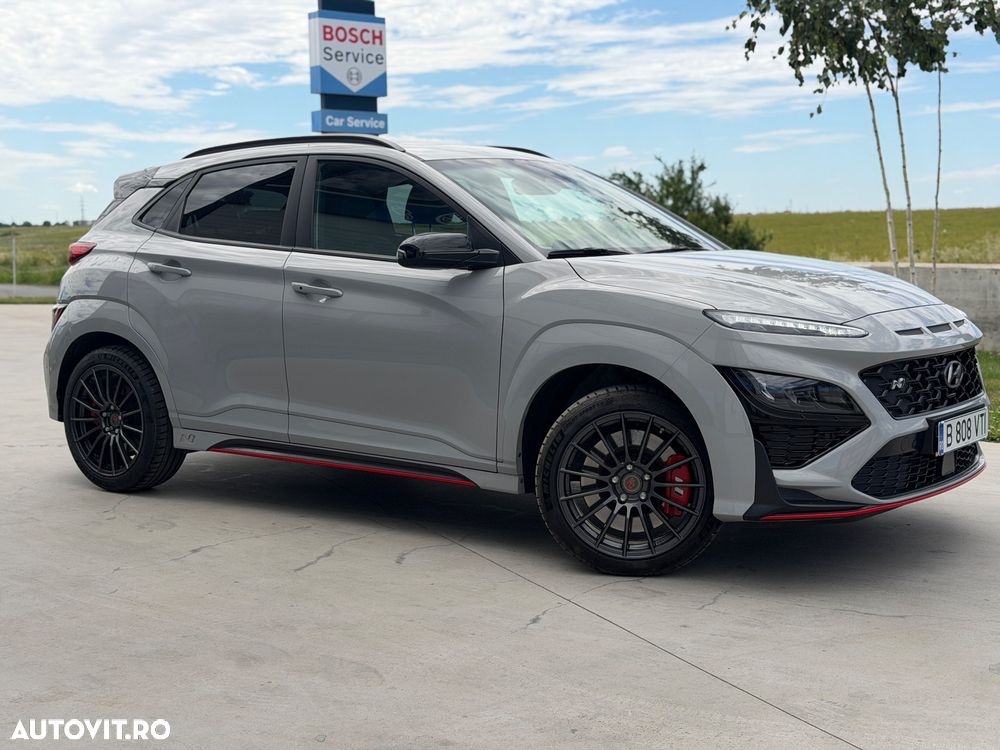 Hyundai KONA - 2