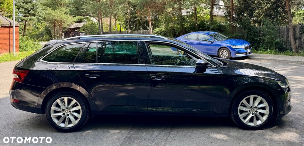 Skoda Superb 2.0 TDI SCR 4x4 Style DSG - 25