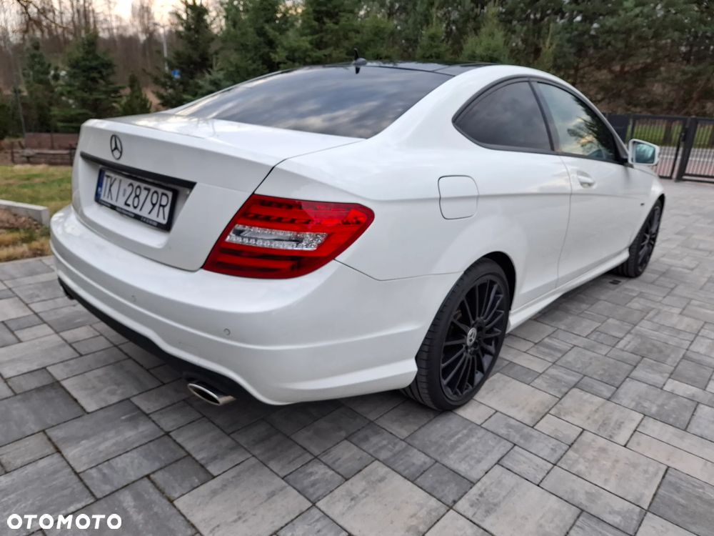 Mercedes-Benz Klasa C 350 BlueEFFICIENCY 7G-TRONIC Edition 1 - 26