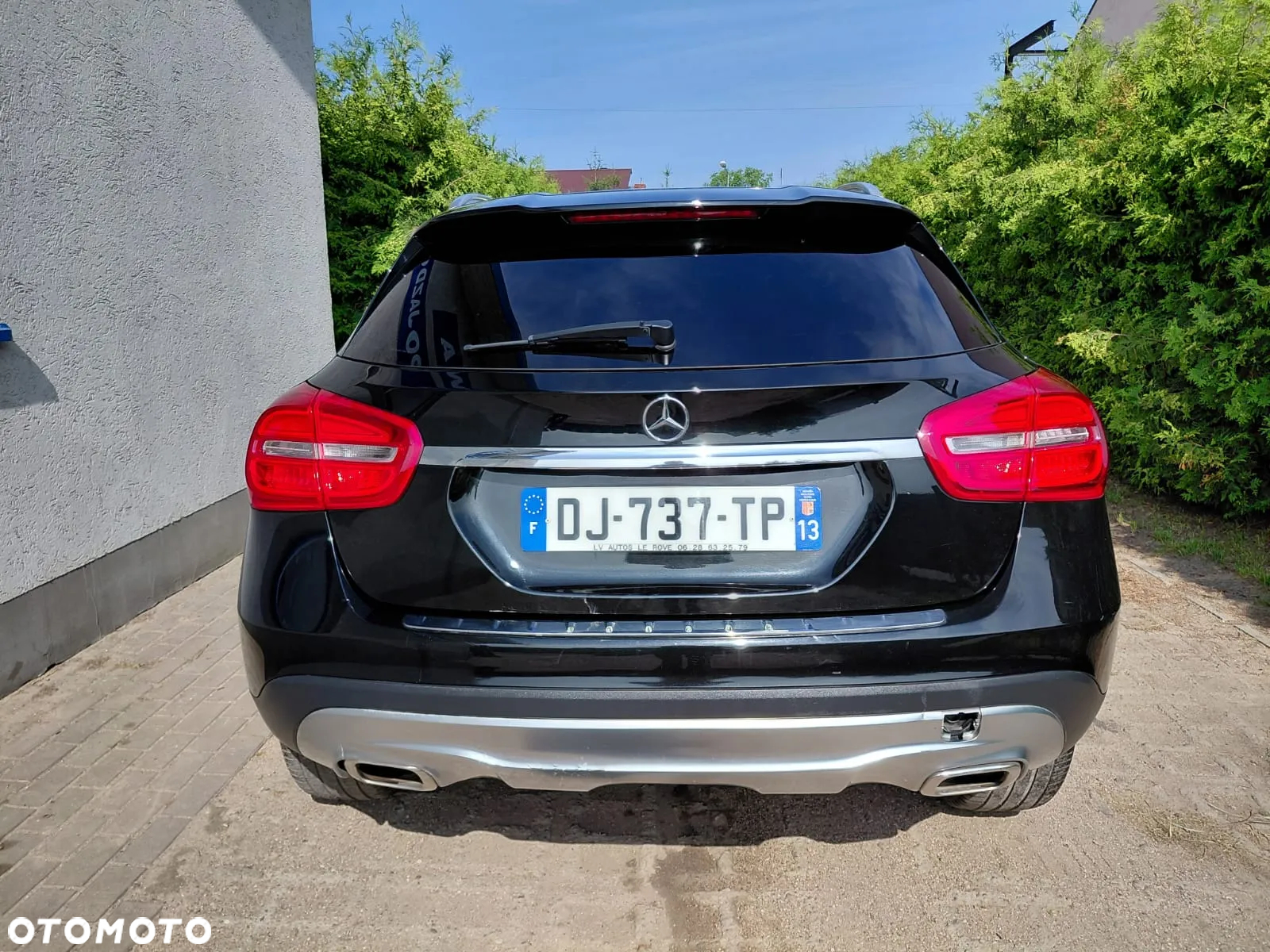 Mercedes-Benz GLA - 8