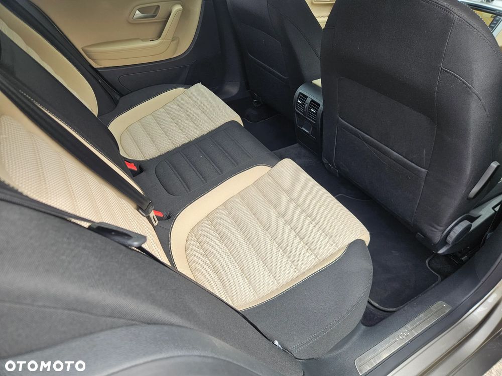 Volkswagen CC - 12