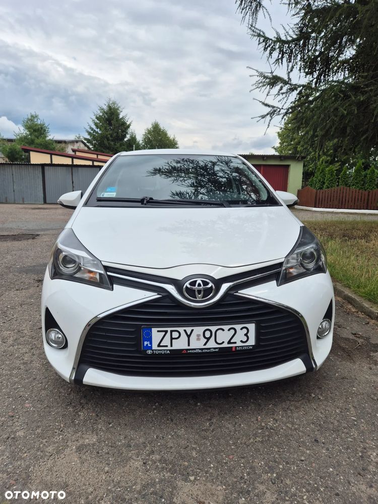 Toyota Yaris 1.33 Premium - 2