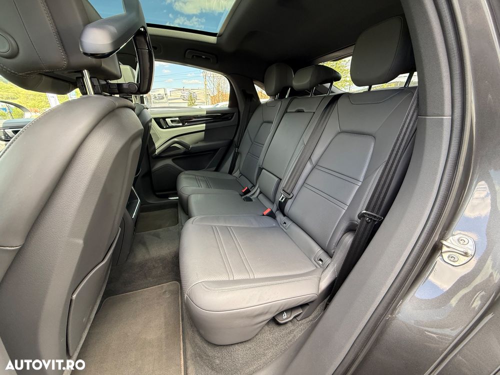 Porsche Cayenne E-Hybrid - 17