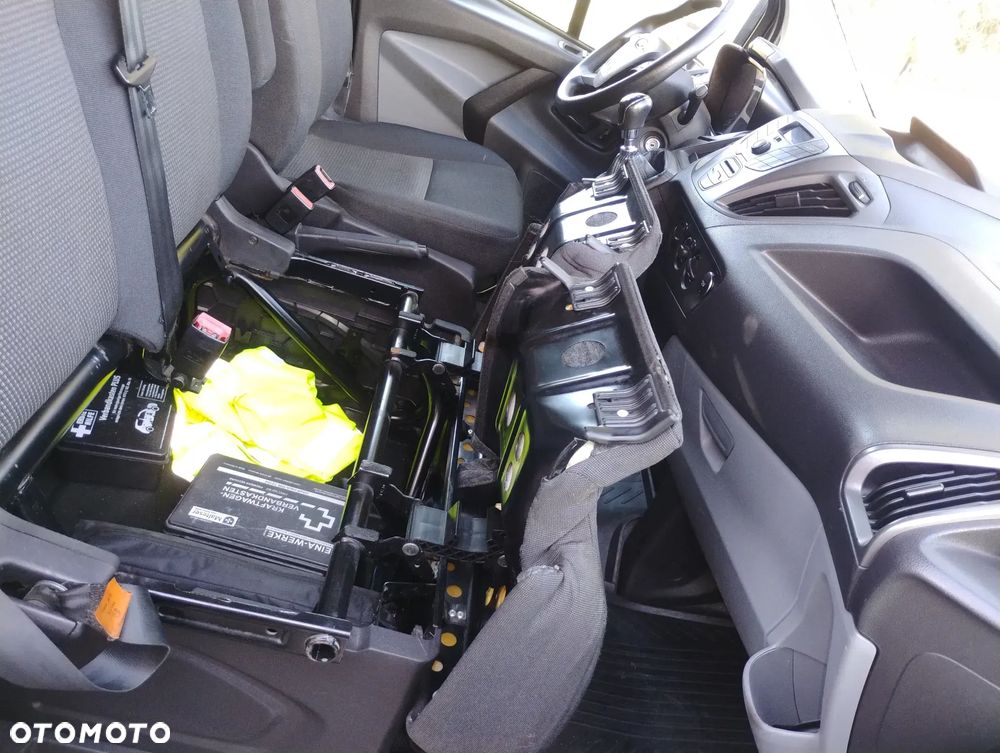 Ford Transit Custom 270 L1H1 Trend - 10