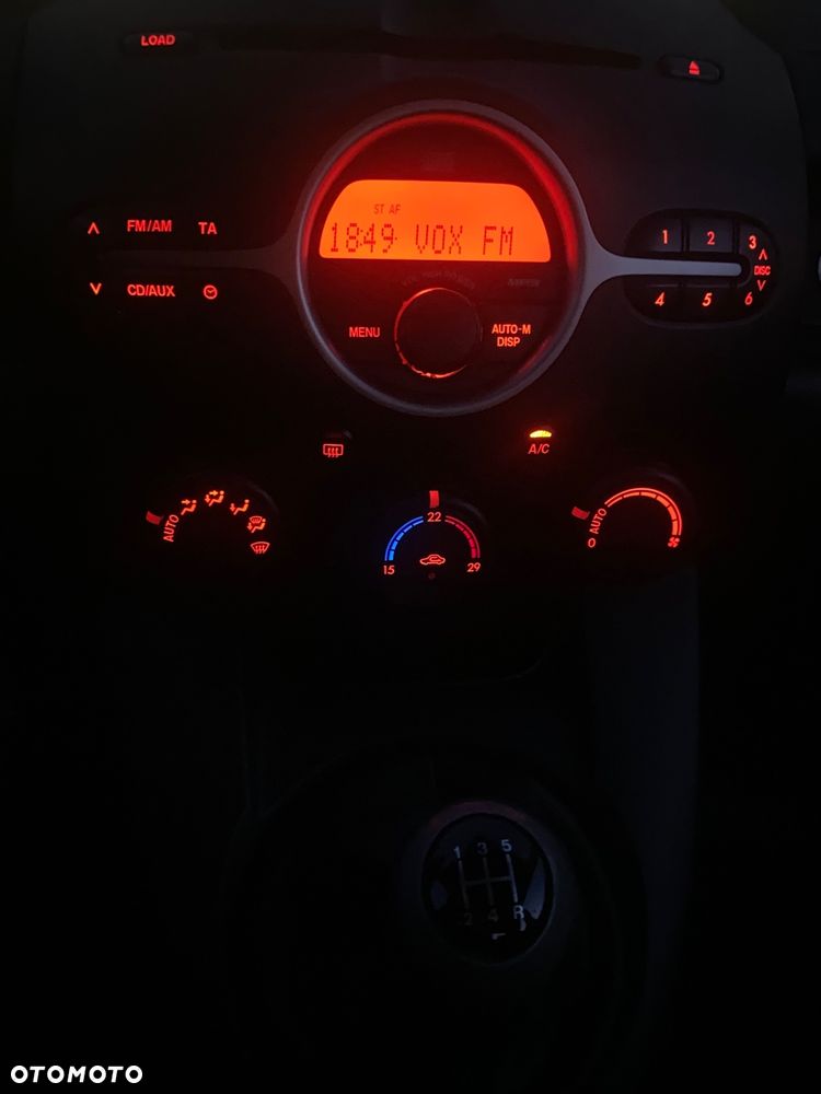 Mazda 2 - 14