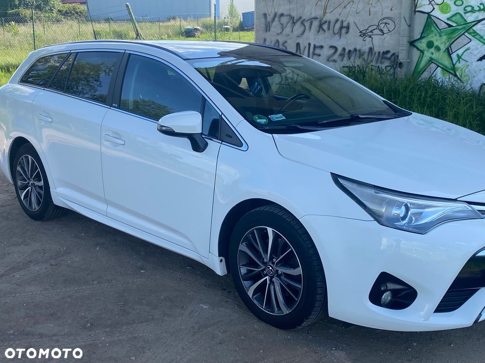 Toyota Avensis 2.0 D-4D Selection - 7