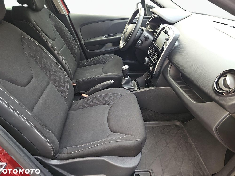 Renault Clio - 13
