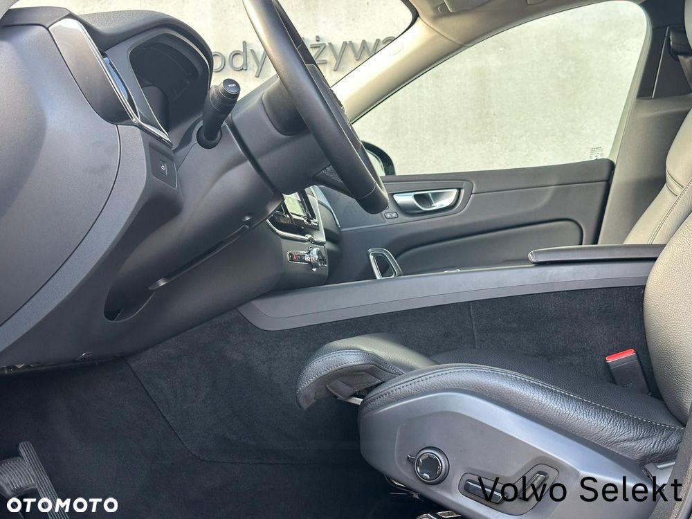 Volvo XC 60 - 24