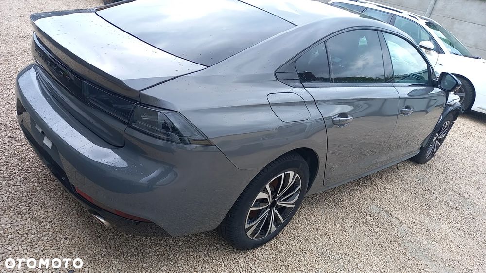 Peugeot 508 - 2