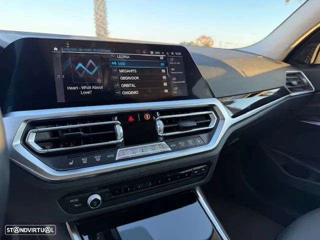 BMW 330 e Touring Aut. Sport Line - 11