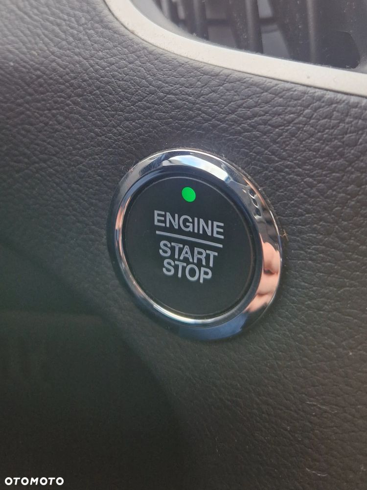 Ford S-Max 2.0 TDCi Titanium PowerShift - 26