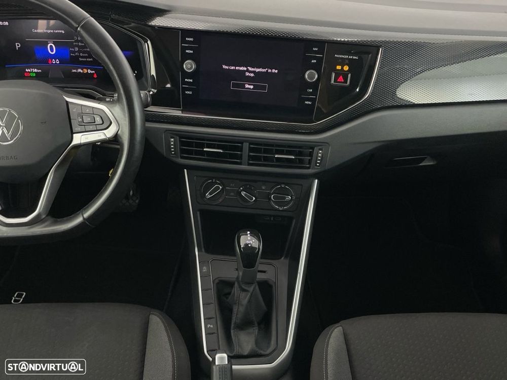 VW Polo 1.0 TSI Urban DSG - 15