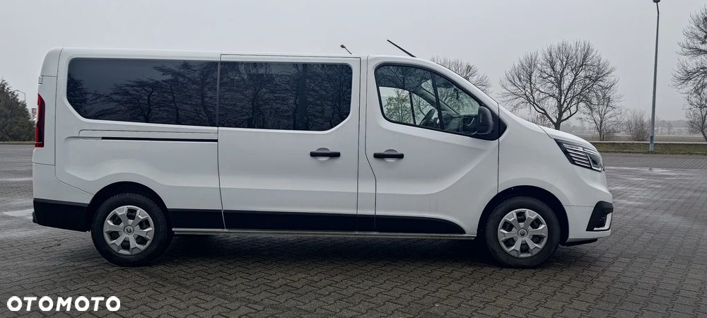 Renault Trafic 2023 photo 4