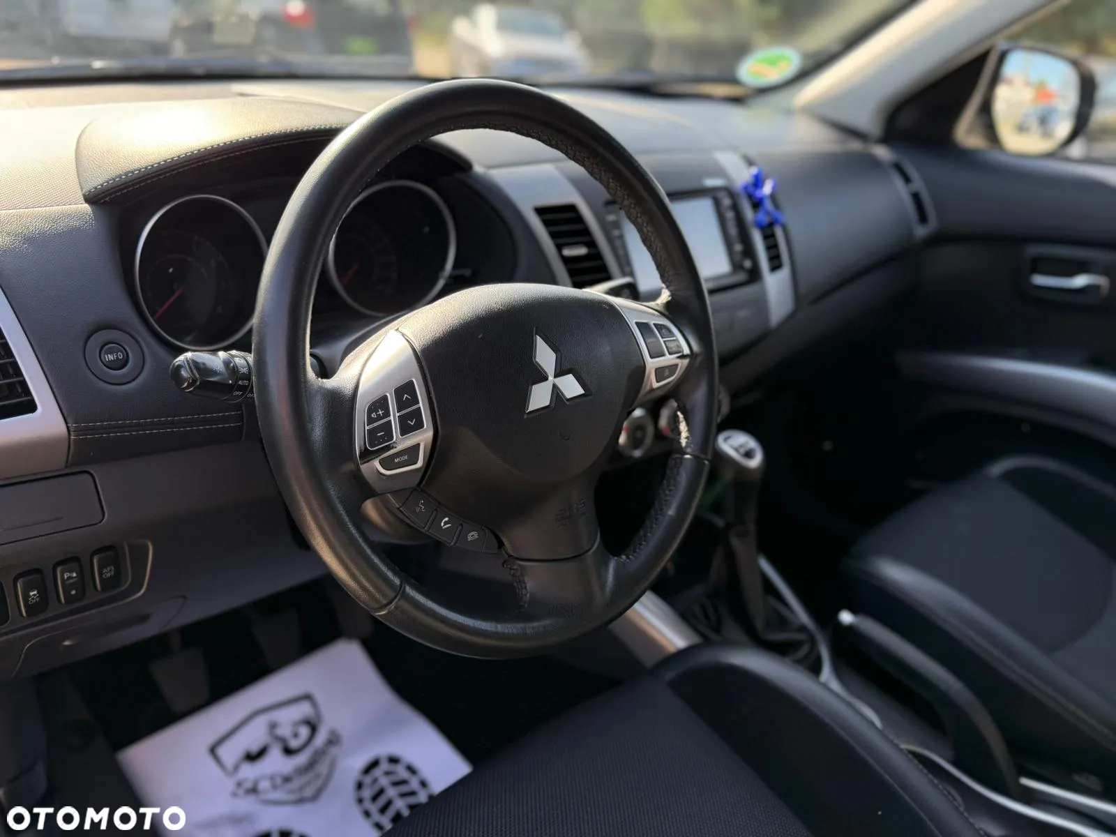 Mitsubishi Outlander 2.0 2WD Edition - 17