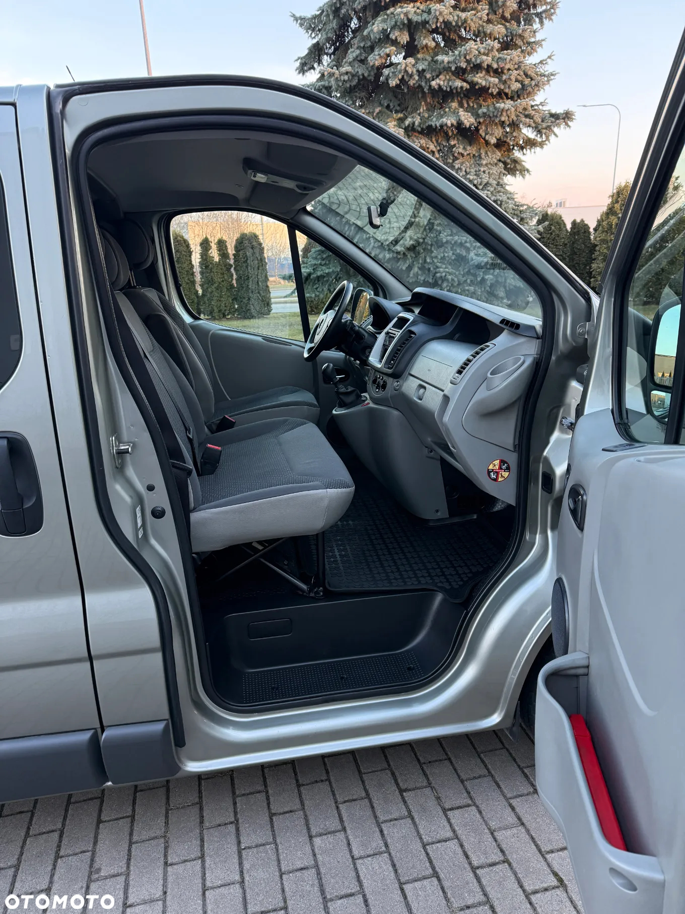 Opel Vivaro - 26
