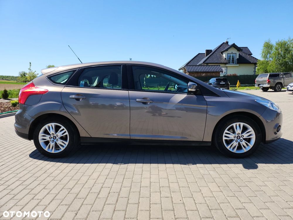 Ford Focus - 1