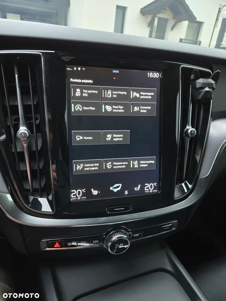 Volvo V60 - 32