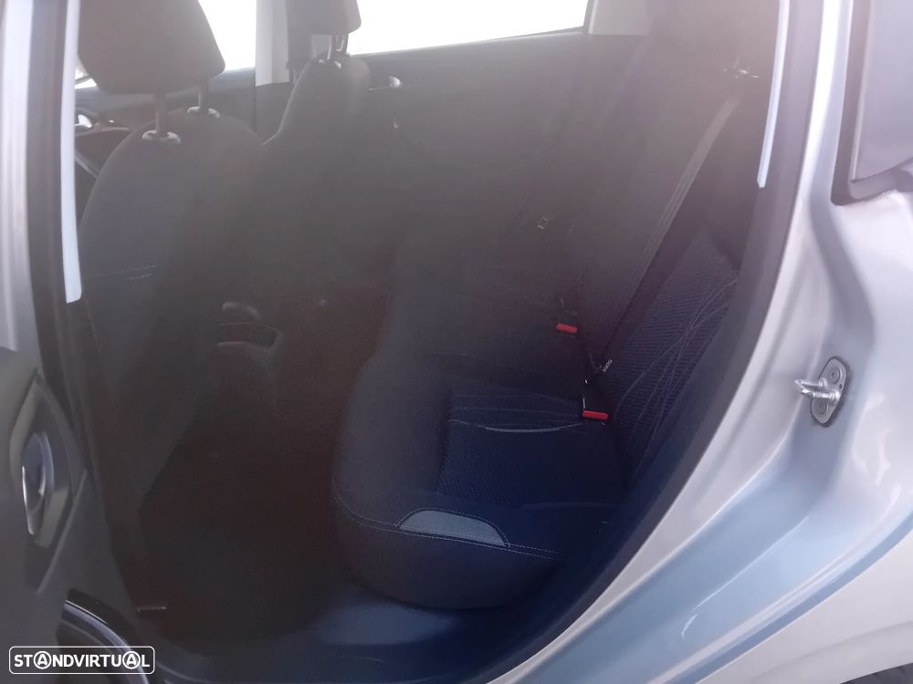 Peugeot 208 1.4 HDi Active - 27