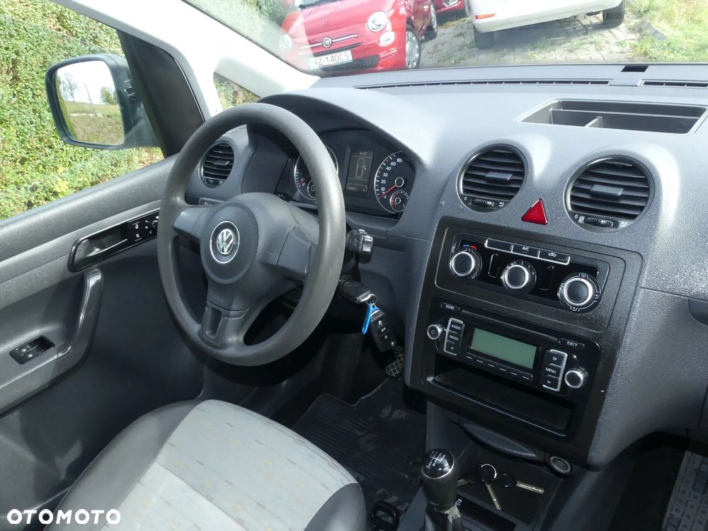 Volkswagen Caddy - 28
