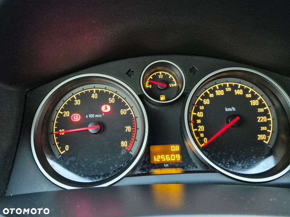 Opel Astra 1.6 Catch me - 11