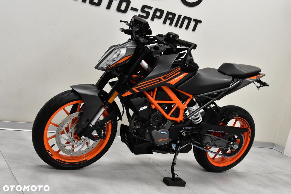 KTM Duke 125 - 9
