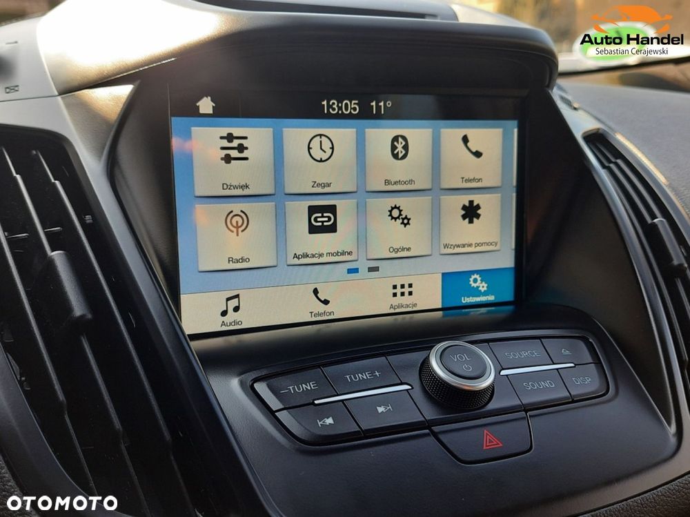 Ford Kuga 1.5 EcoBoost 2x4 ST-Line - 24