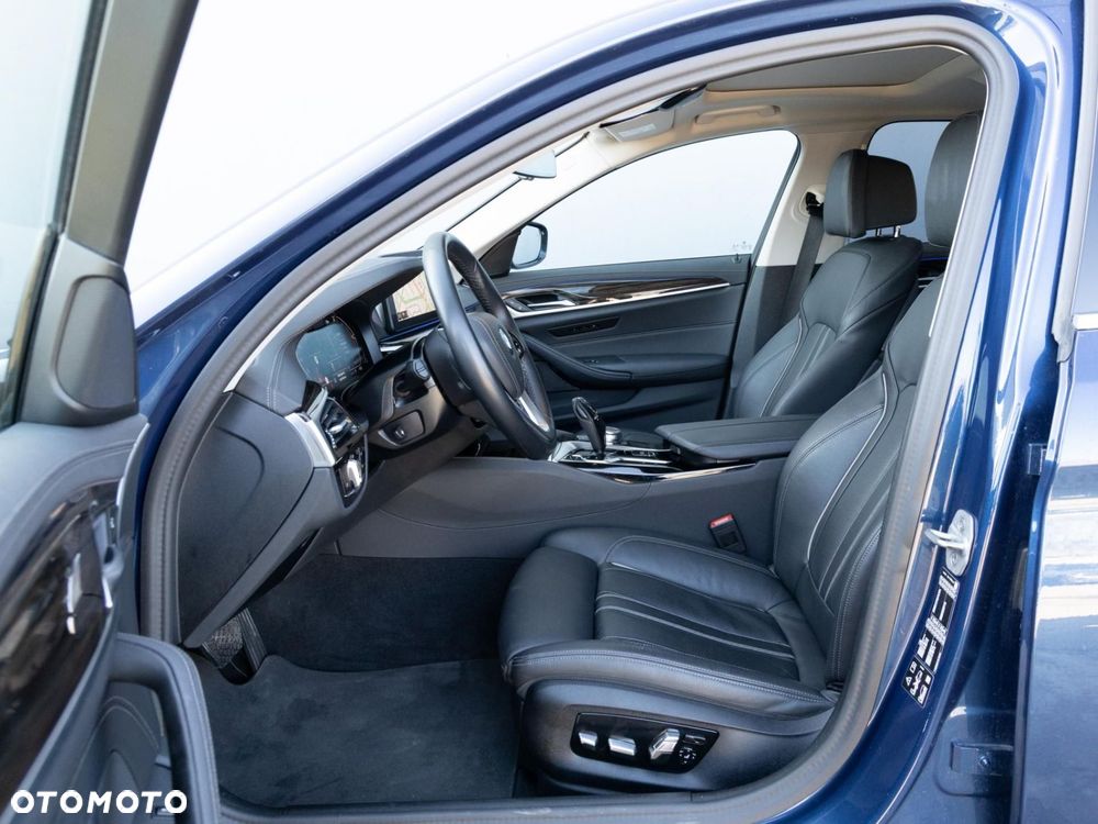 BMW Seria 5 - 13