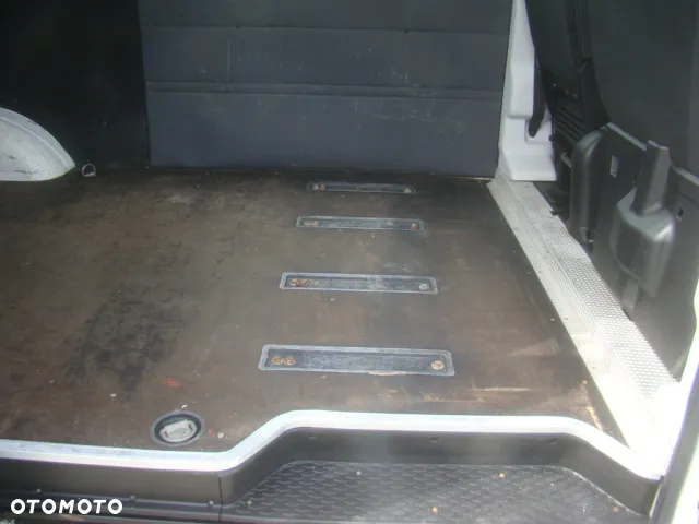 Iveco DAILY 35 S 16 REJESTRACJA NA 6-OSÓB SUPER NA KAMPERA - 11