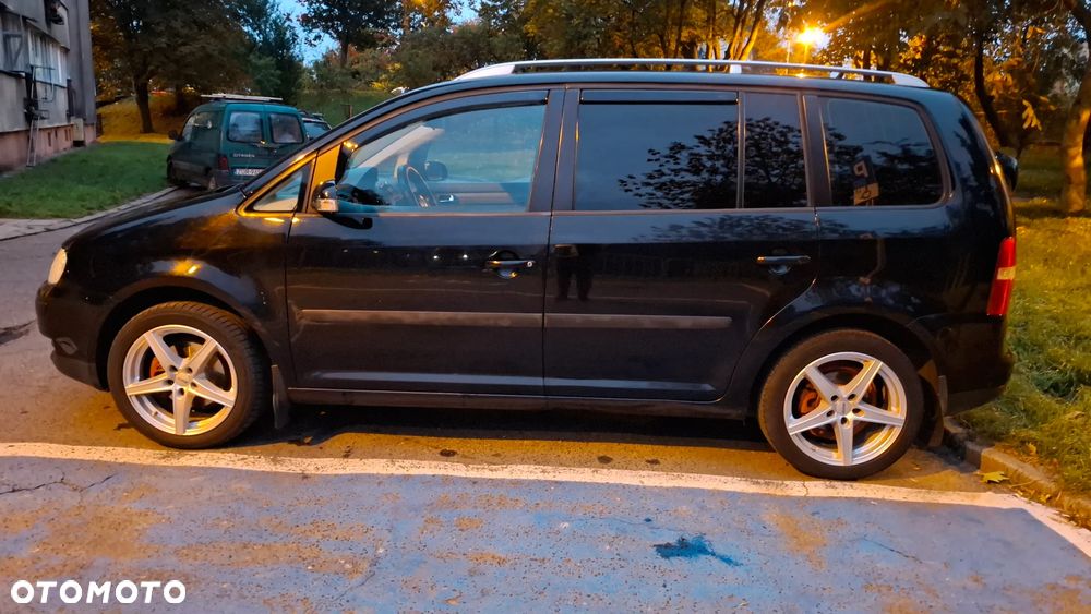 Volkswagen Touran 1.9 TDI - 2