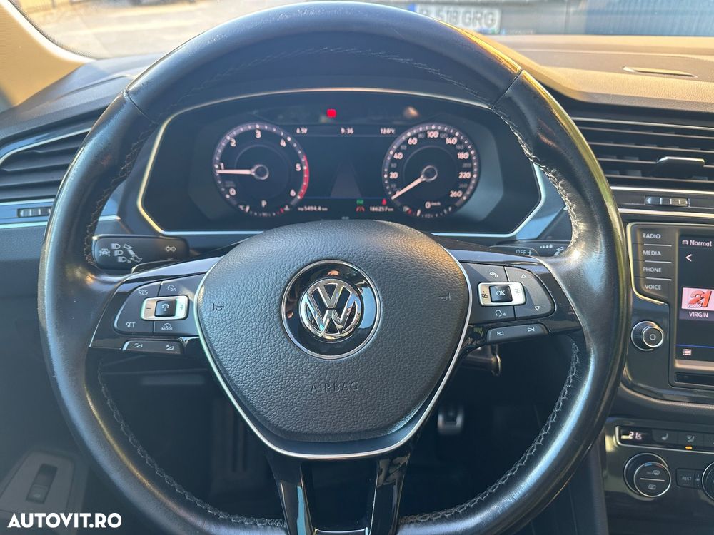 Volkswagen Tiguan 2.0 TDI 4Mot DSG Comfortline - 9
