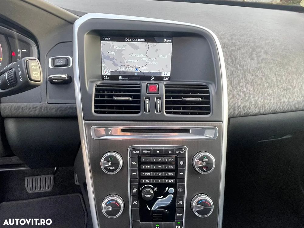 Volvo XC 60 D4 Geartronic Momentum - 10