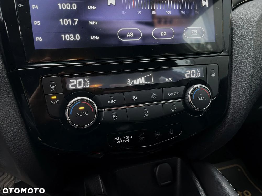 Nissan Qashqai 1.5 dCi N-Connecta - 29