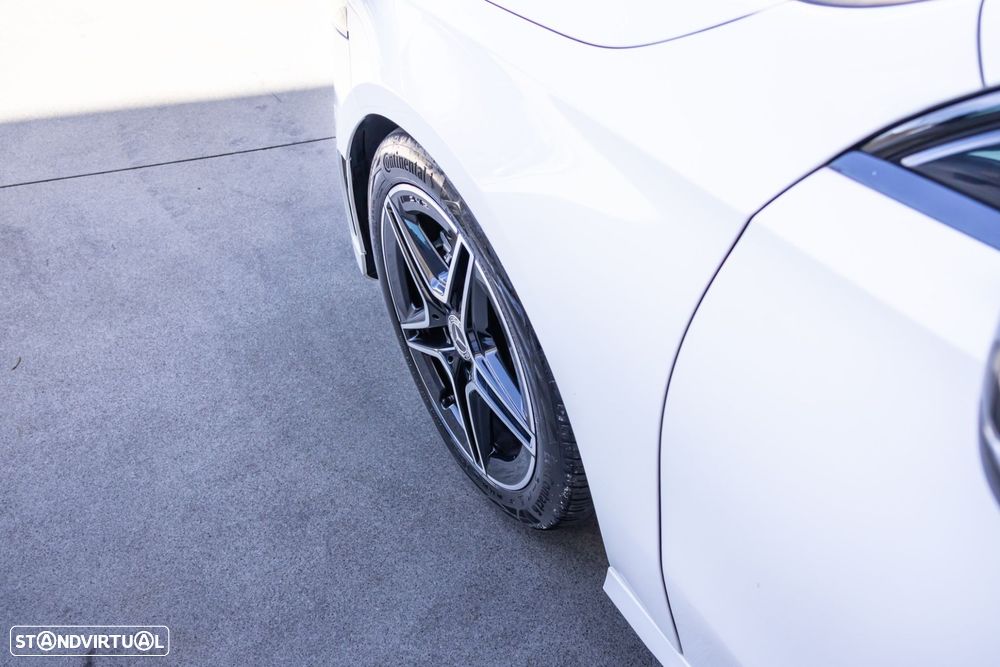 Mercedes-Benz A 180 d AMG Line - 10