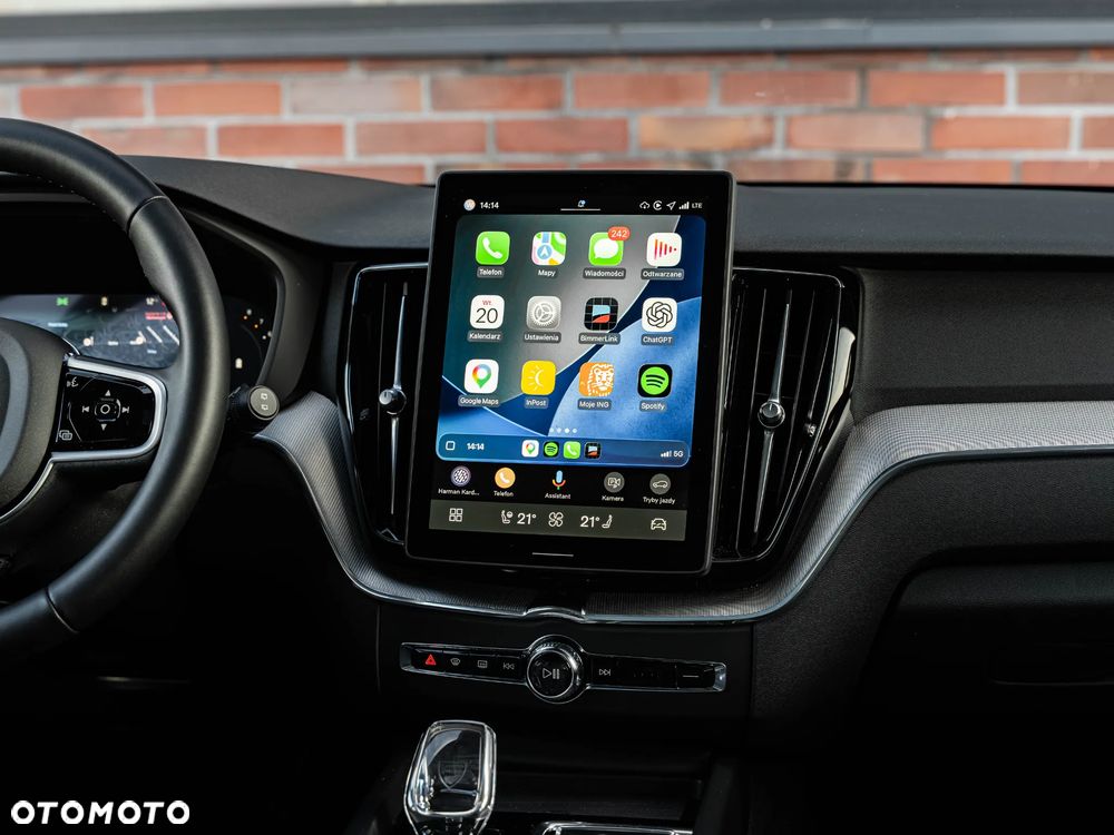 Volvo XC 60 B5 B AWD Plus Dark - 33