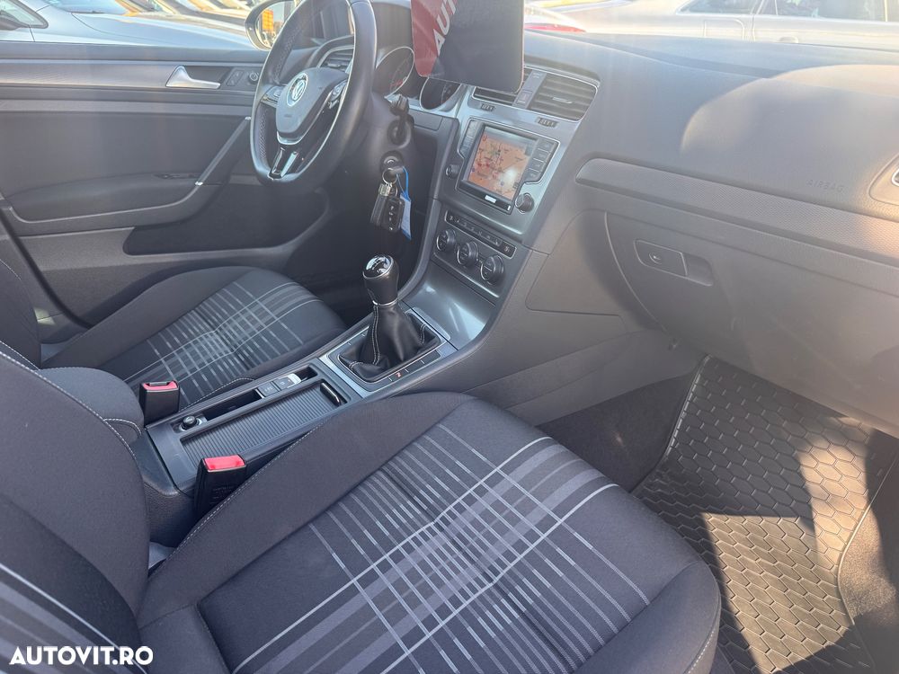 Volkswagen Golf 1.4 TSI BlueMotion Technology Lounge - 19