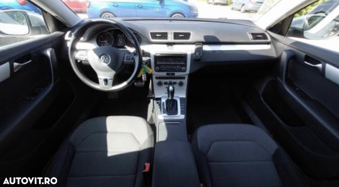 Volkswagen Passat Alltrack 2.0 TDI 4Motion DSG BlueMotion Tec - 13