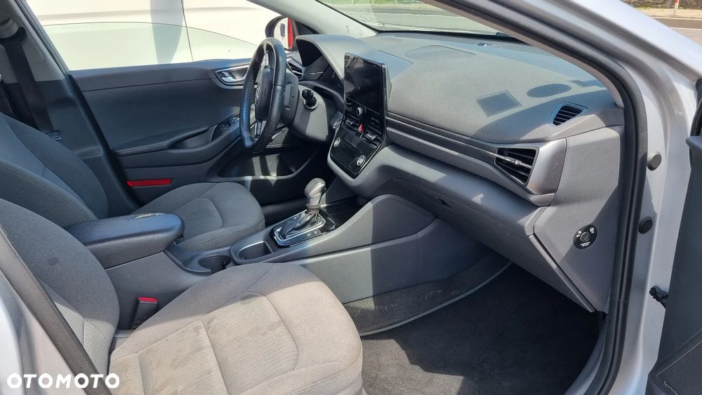 Hyundai IONIQ 1.6 GDI Advantage - 21