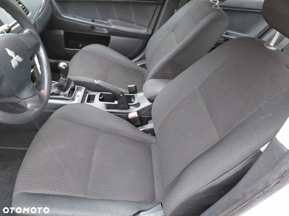 Mitsubishi Lancer 1.6 ClearTec - 2