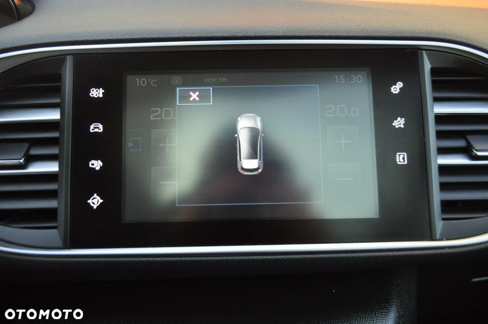 Peugeot 308 125 THP Allure - 14