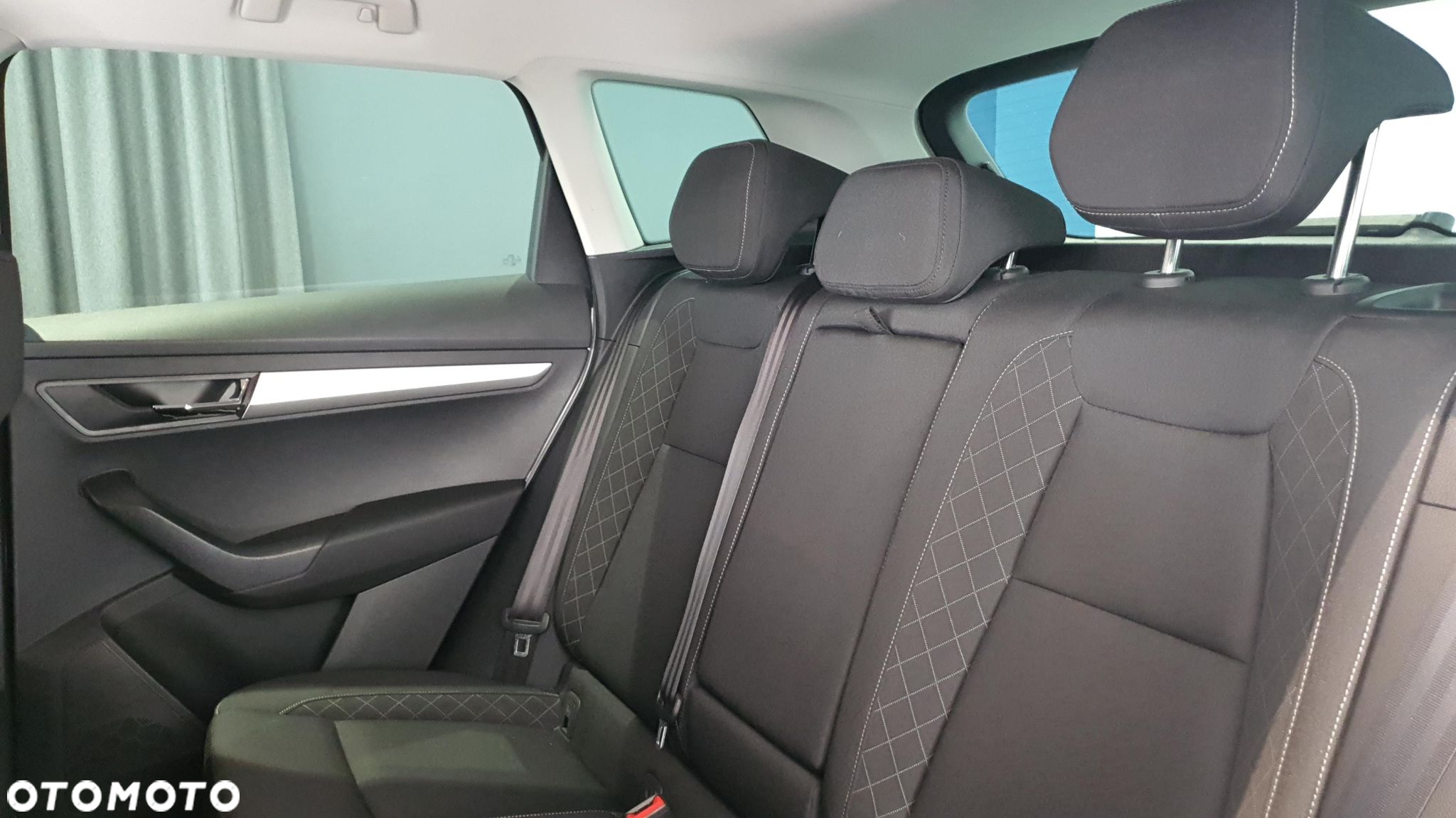 Skoda Karoq 1.5 TSI ACT GPF 4x2 Ambition DSG - 16