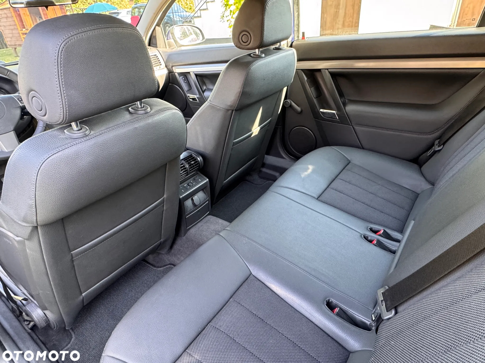 Opel Vectra 1.9 CDTI Caravan Elegance - 12