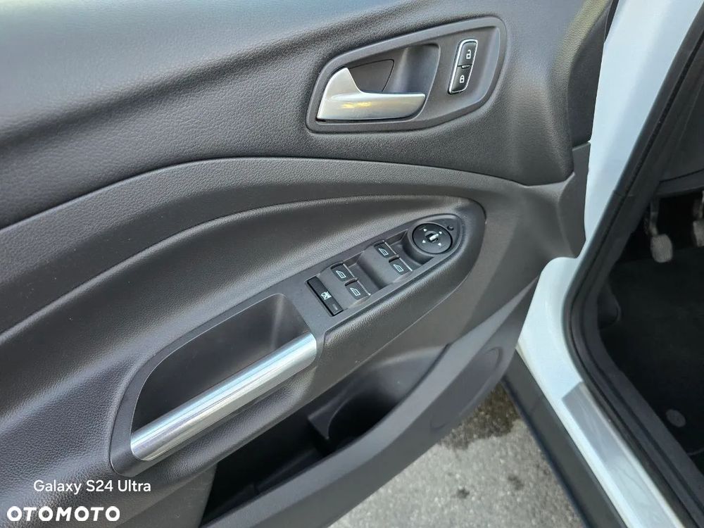 Ford Kuga 2.0 TDCi Titanium - 27