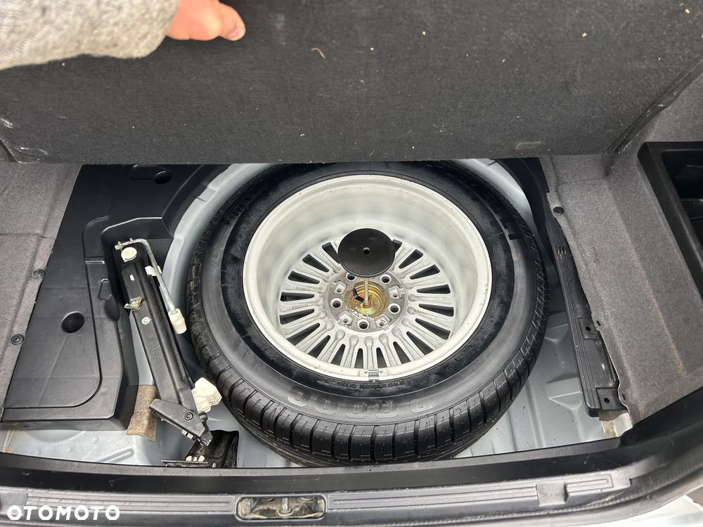 BMW Seria 5 525tds - 33