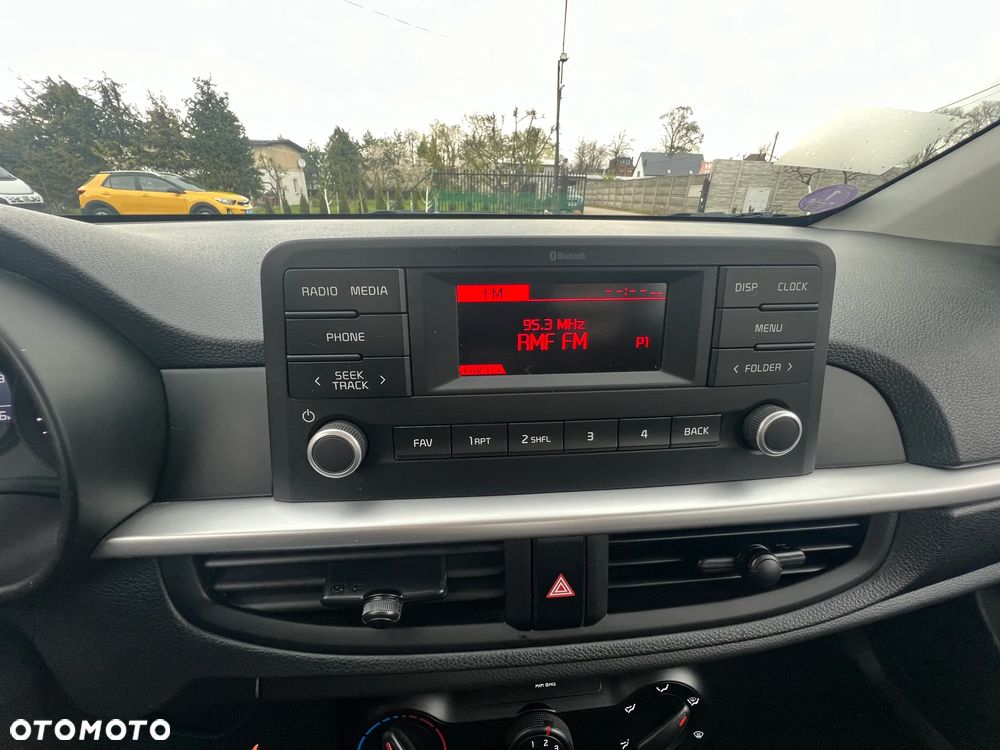 Kia Picanto 1.0 L - 13