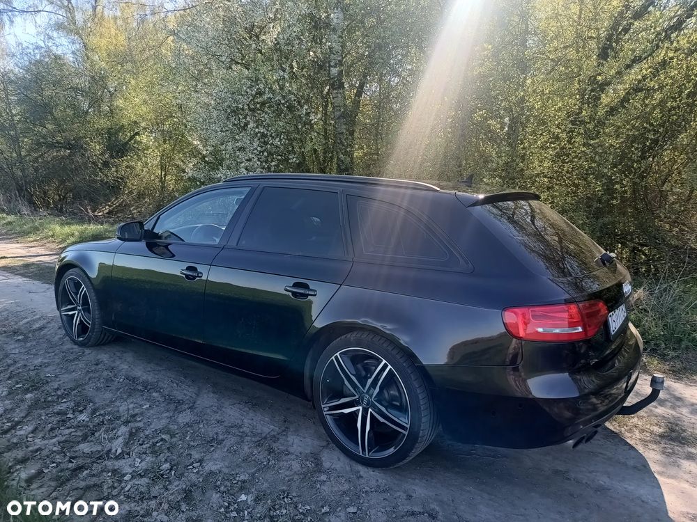 Audi A4 Avant 2.0 TDI 116g DPF Attraction - 17