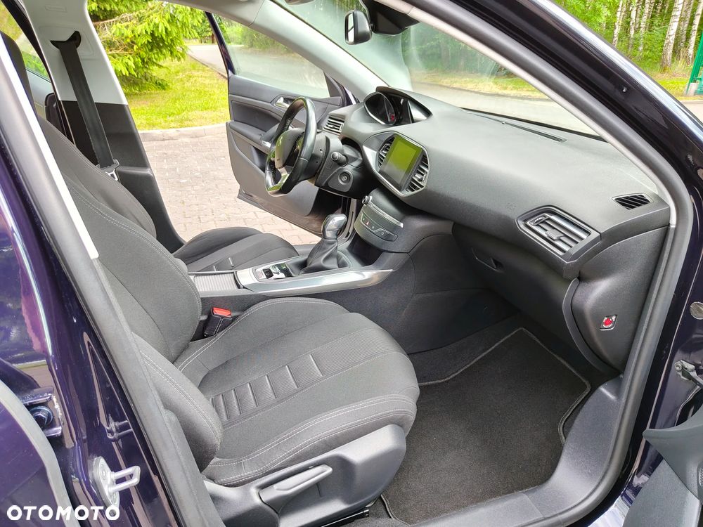 Peugeot 308 1.6 HDi Premium - 20