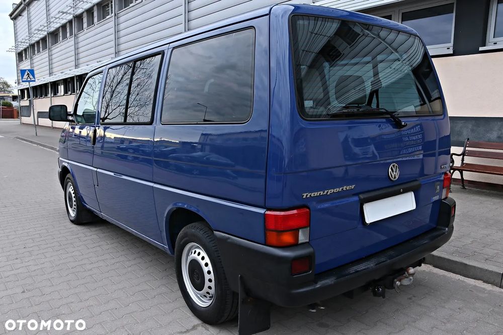 Volkswagen Transporter - 24