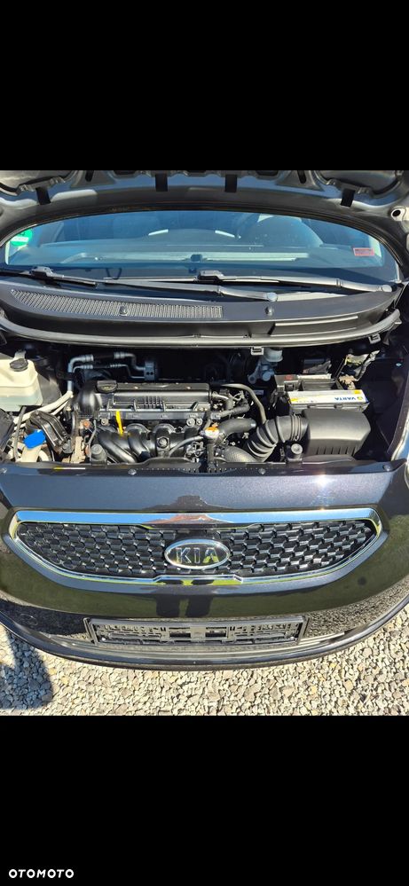 Kia Venga 1.6 CVVT Black Collection - 12